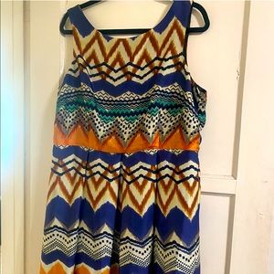Sleeveless swing dress! Donna Rocco size 16